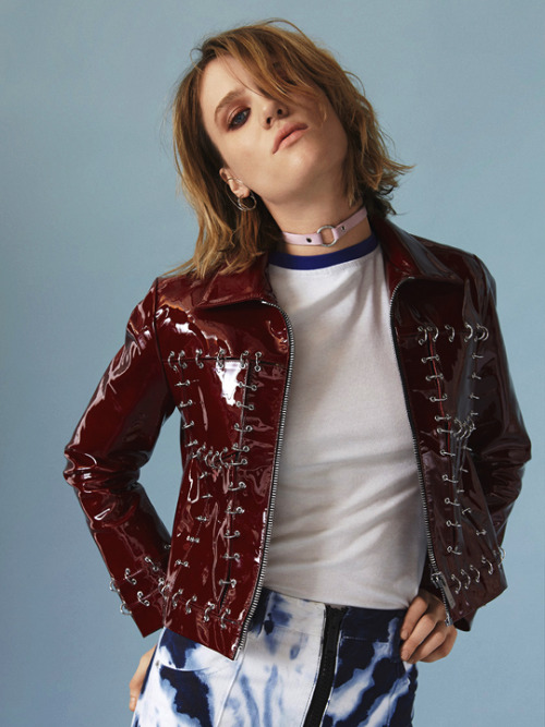 flawlessbeautyqueens:Mackenzie Davis photographed by Fumi...