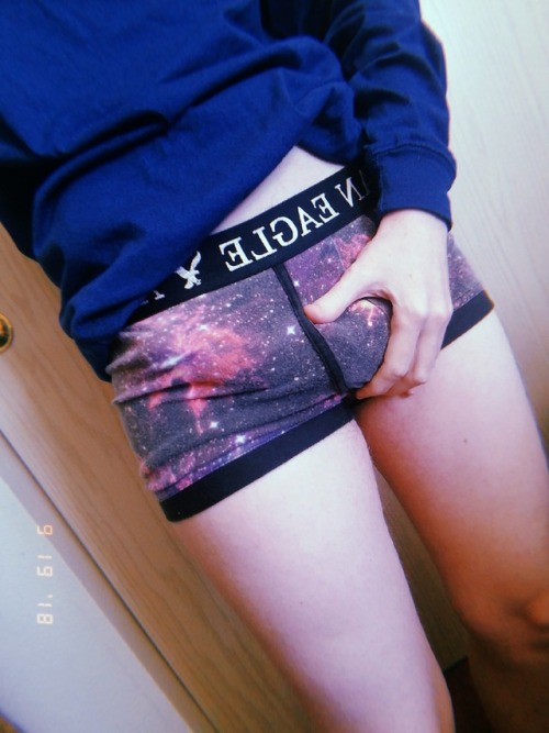 lilfawnprince:the space boy and his knotted cock~(he/they; im...