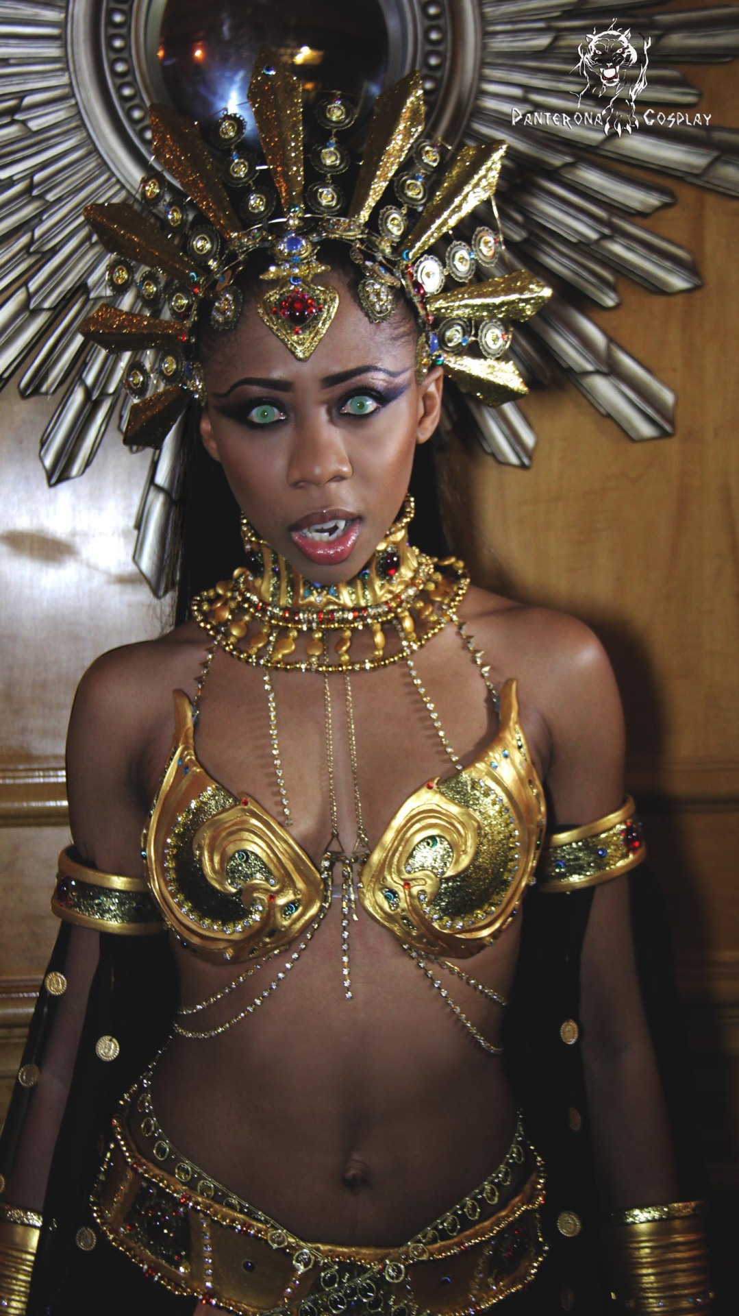 Queen Of The Damned Costume Designer - Akasha Queen Of The Damn...