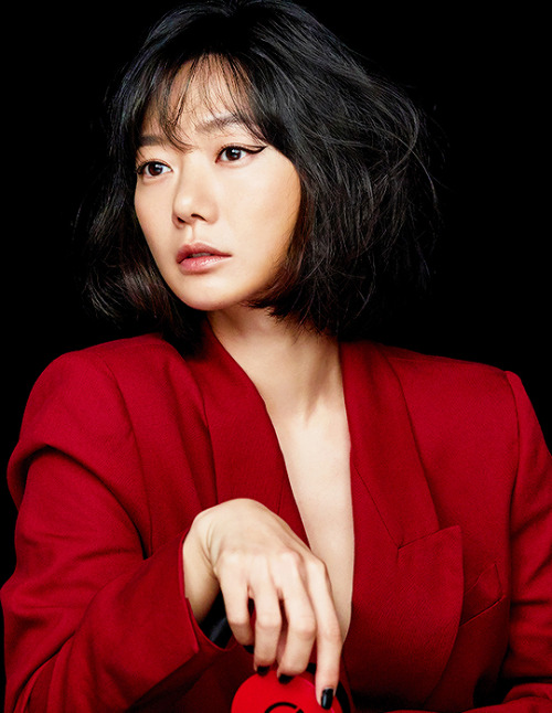 cruzmylene:Doona Bae in Harper’s Bazaar for Giorgio Armani...