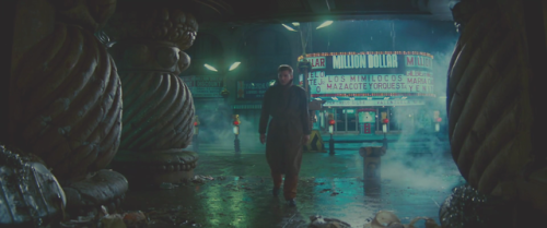 archinmovies:Blade Runner (1982 / 2007 Final Cut)Dir: Ridley...