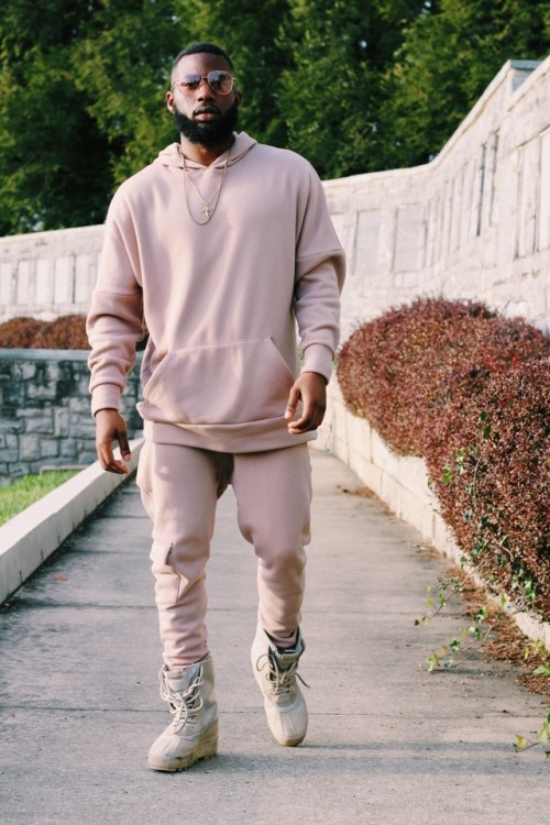 blackfashion:Nicholas CashIG: Niccvsh