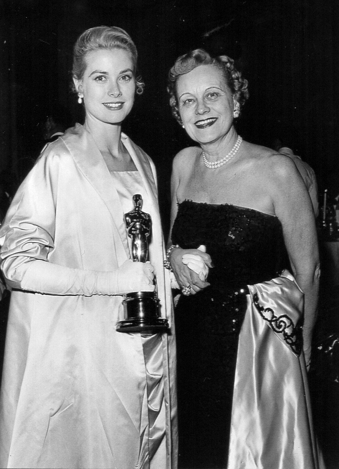 princessgracekelly1956: Grace Kelly and her... - gracefilm