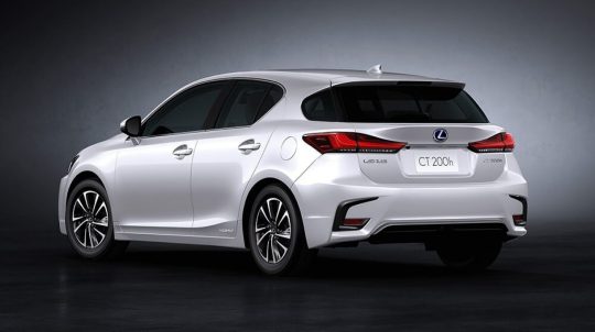 lexus ct200h traseira