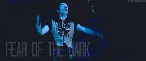 iron maiden fear of the dark bruce dickinson steve harris dave murray adrian smith nicko mcbrain janick gers iron maiden gif gif mine flight 666 concert metal 1k fave