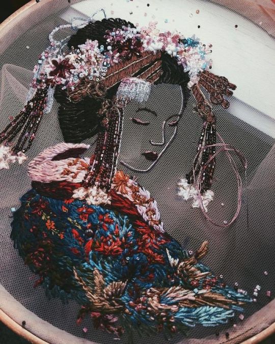 I Stitch Colorful Threads Into Tulle To Create a 3D-Effect On My Artwork