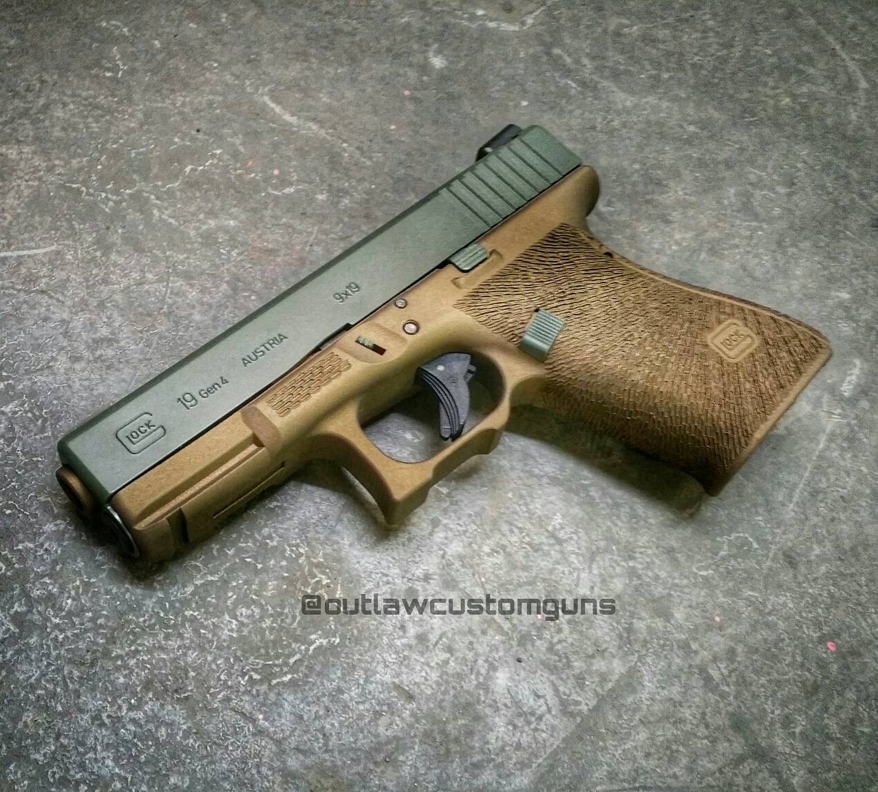 Cerakote Work Done In House Clean 2 Tone Glock 19 With