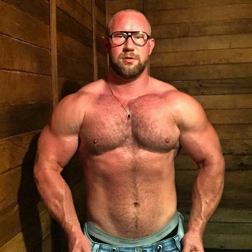 Bears and Muscle