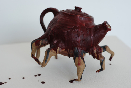 detournementsmineurs:Unsettling Ceramics by Sarah Duyer.