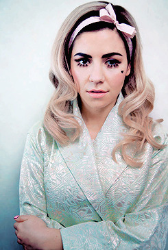 Electra Heart Photoshoot Tumblr