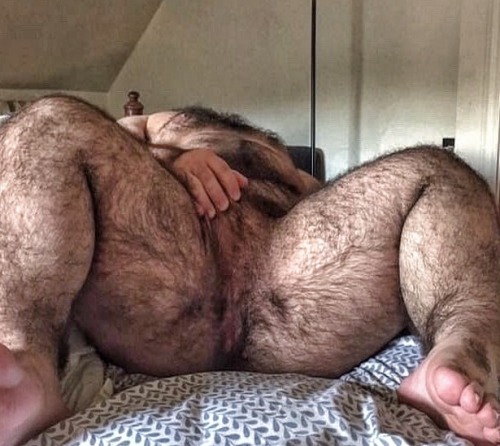 bearfest30:The hairy castrato