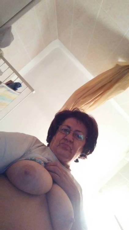 matureguy44:hot gran… thanks for submitting