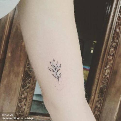 By Dabytz, done in Badung. http://ttoo.co/p/32355 flower;dabytz;micro;inner arm;sprig;facebook;nature;twitter;illustrative