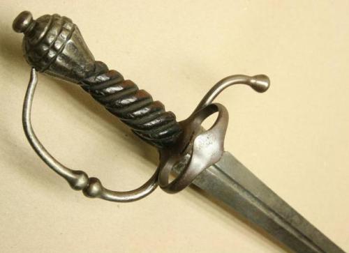 elsegno:Arming sword, circa 1640 (X)