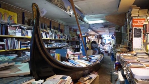 Libreria Acqua Alta in Venice, Italy