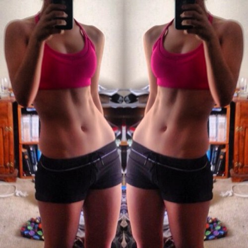 quads lornajane strongnotskinny abs fitness mnb