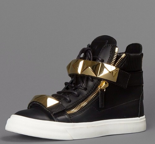 stephenchristopher:giuseppe zanotti men’s 14"