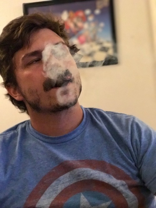 cigarbroboston:Indulgent Captain America themed smoke after a...