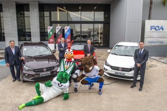 patrocinador cruzeiro rebaixado fiat 2