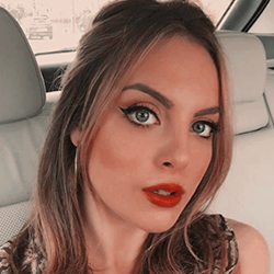 iconseriezs:liz gillies icons  ♡ like if you saved© idgafrary...