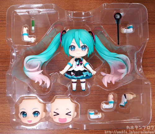 vocaloidbuyblog:Magical Mirai 2017 Nendoroid by Good Smile...