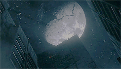 The Time Machine 2002 - Breaking moon scene 