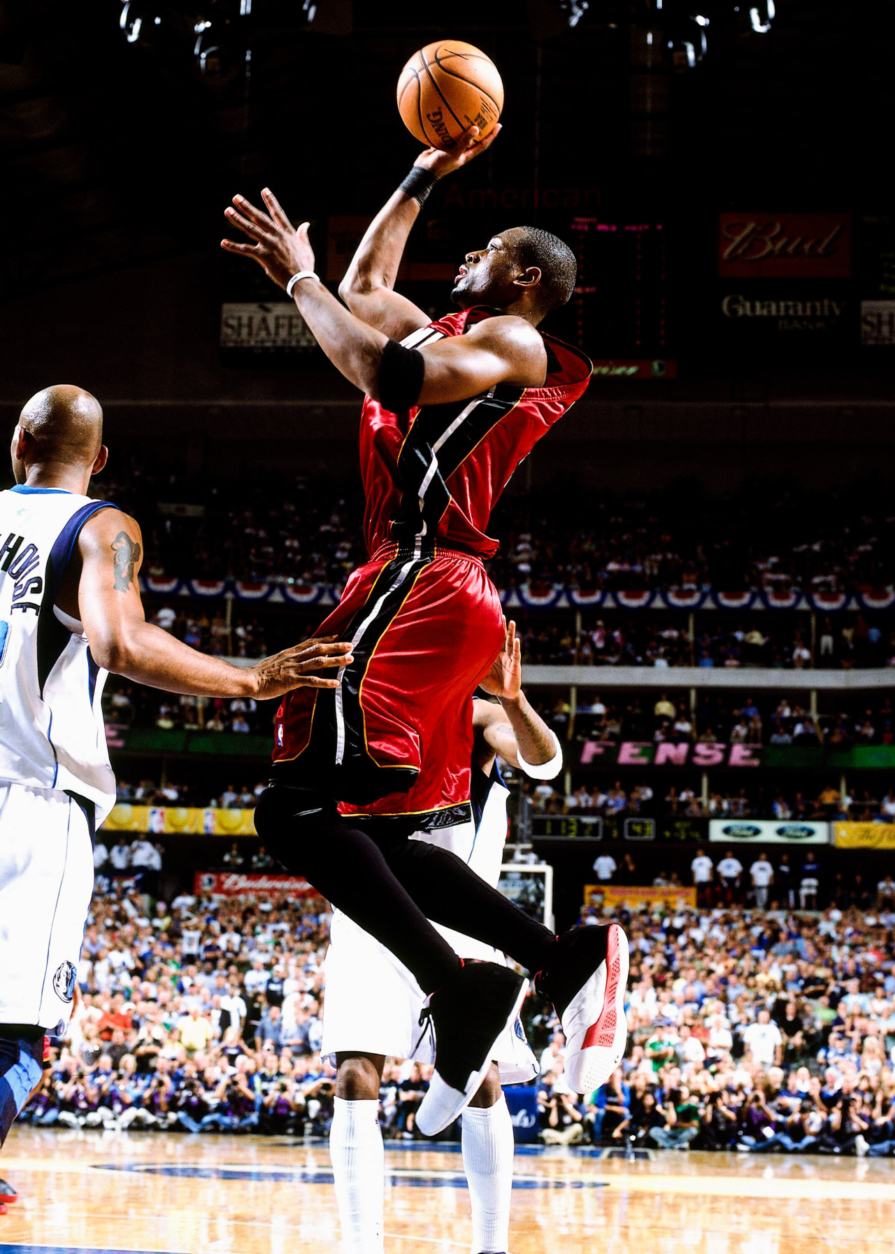 The Sports Vault — nbafinalsarchive Dwyane Wade 2006 NBA Finals