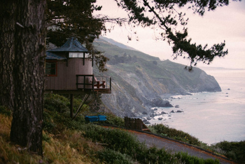 cabinporn:Barrel House in Big SurSubmitted by David Miller /...