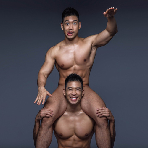Chinese man naked photo