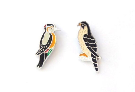 Woodpecker and hawk pins (buy)