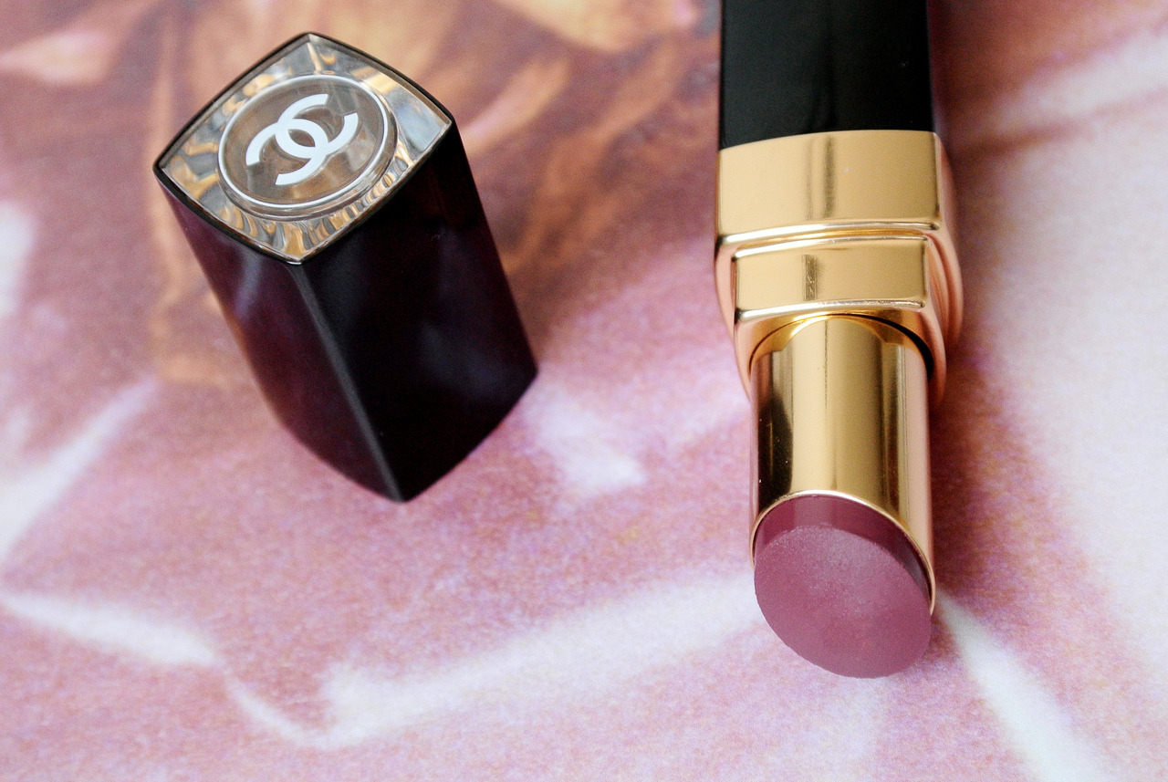 CHANEL, Makeup, Chanel Rouge Coco Flash Lipstick In Jour