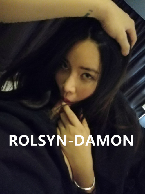 rolsyn-damon:D奶粉丝线下活动喜欢的评论转发没有热度没更新的动力啊兄弟们