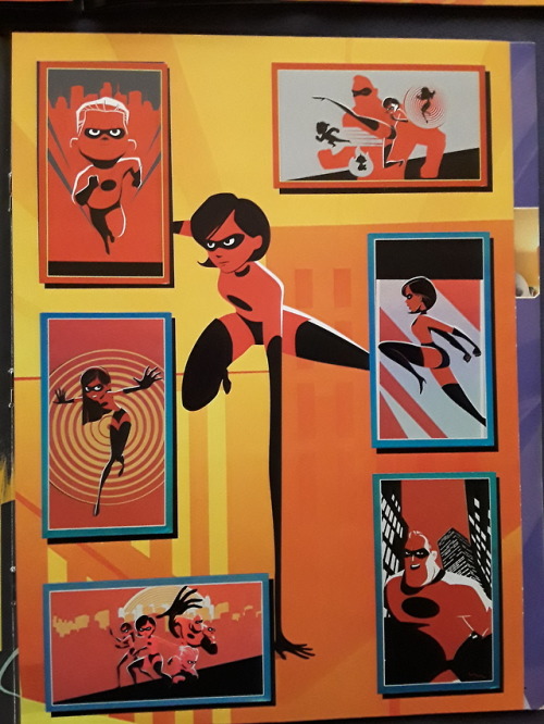 mr-nikils:The Incredibles 2004 special stickers vs Incredibles...