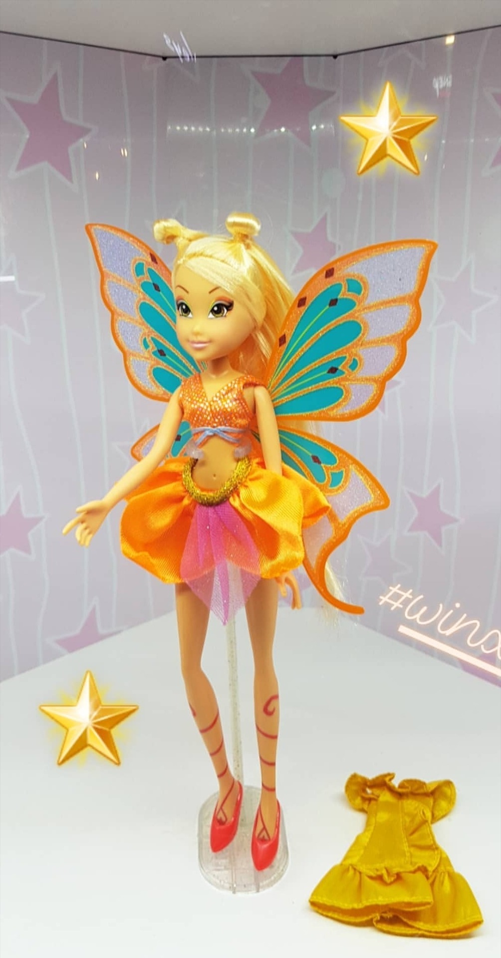 winx club enchantix dolls