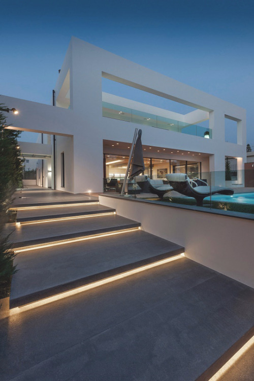 livingpursuit:Residence in Glyfada by Dolihos Architects