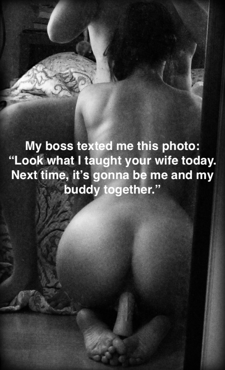 wifewithopenlegs:My boss sent me this photo, with a text...