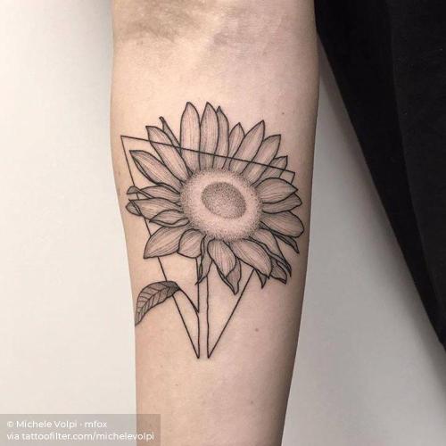 By Michele Volpi · mfox, done in Rapagnano.... facebook;flower;illustrative;inner forearm;medium size;michelevolpi;nature;sunflower;twitter