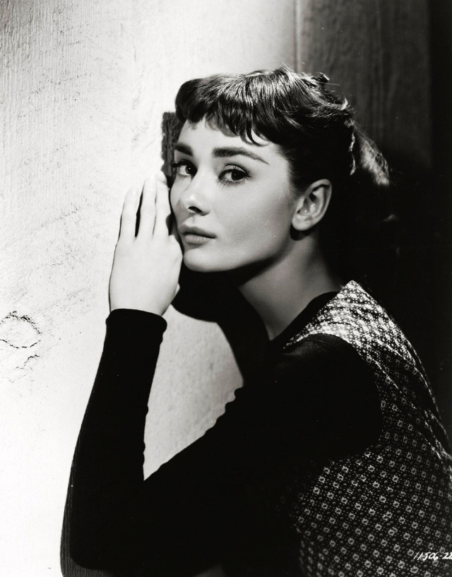 Valentino Vamp, Audrey Hepburn in “Sabrina” (1954)