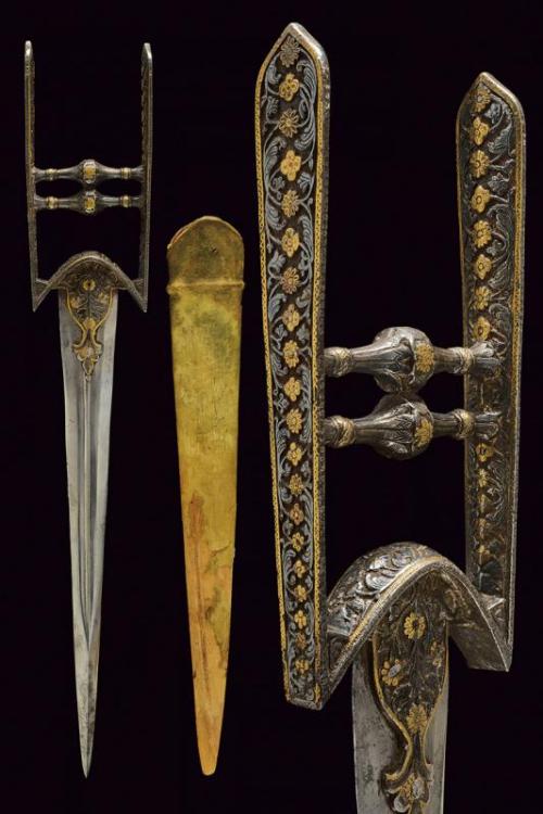 peashooter85:Beautiful gold decorated katar, India, 18th...