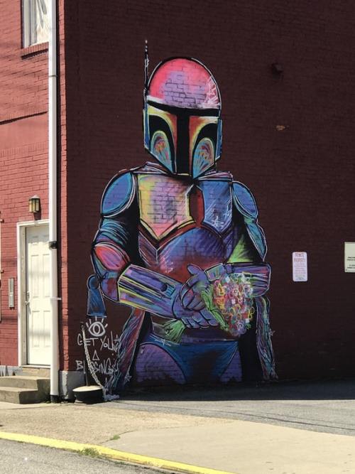 webofstarwars:Street art in Pittsburgh.