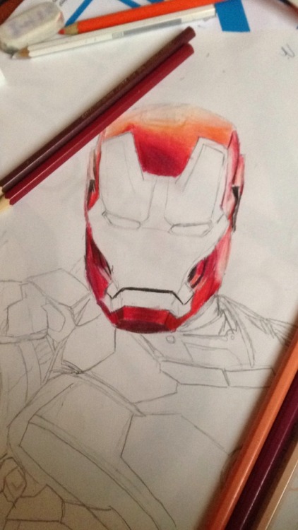 scarlettbk:Drawing Iron Man ..