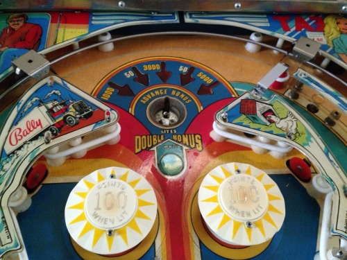 Mystic Pinball, Vintage Pinball Machines