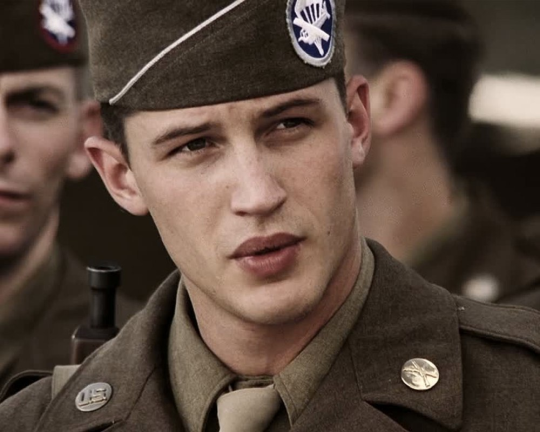 Meninuniform Meninuniform