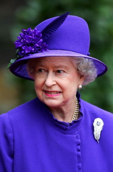 crownedlegend - Queen Elizabeth ll in purple