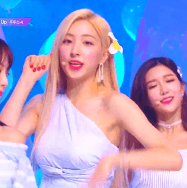 tumblr_pt3moyd50K1u7bsc9_400.gif