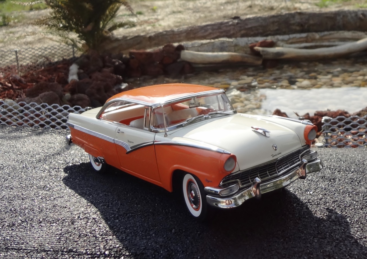 Diecast Mania • 1956 Ford Fairlane Victoria Hardtop Issued By