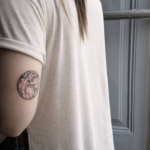 By Mariloillustration, done in Barcelona. http://ttoo.co/p/25050 small;astronomy;planet;tricep;facebook;blackwork;twitter;earth;mariloalonso;illustrative