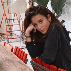 Voir un profil - Willow Caldwell Tumblr_pjakxr4Ibc1t10zkyo1_250