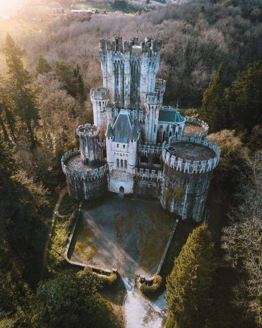 butron castle | Tumblr