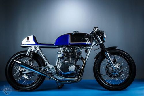 🏁 caferacerpasion.com 🏁 Wow! 1975 Honda CB500T #CafeRacer -...